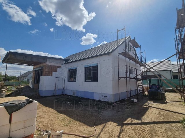 Eladó családi ház, Ságváron 89.9 M Ft, 4 szobás