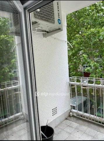 Eladó téglalakás, Mohácson 42 M Ft, 2 szobás