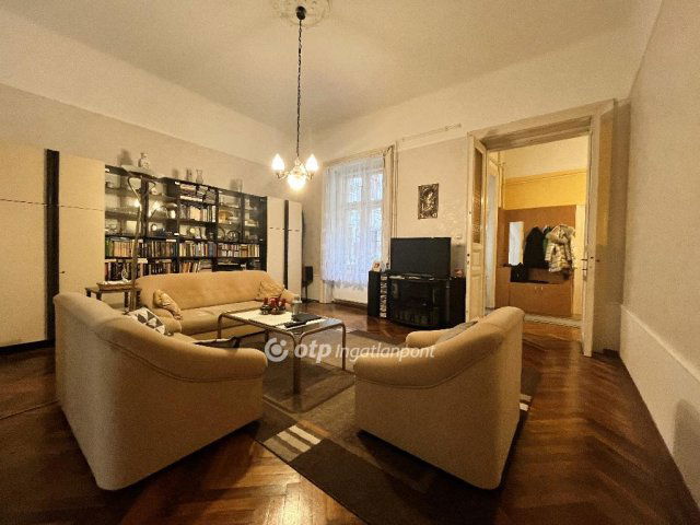 Eladó téglalakás, Budapesten, VI. kerületben 119.9 M Ft