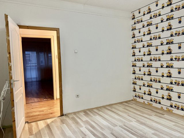 Kiadó téglalakás, albérlet, Kazincbarcikán, Deák Ferenc téren