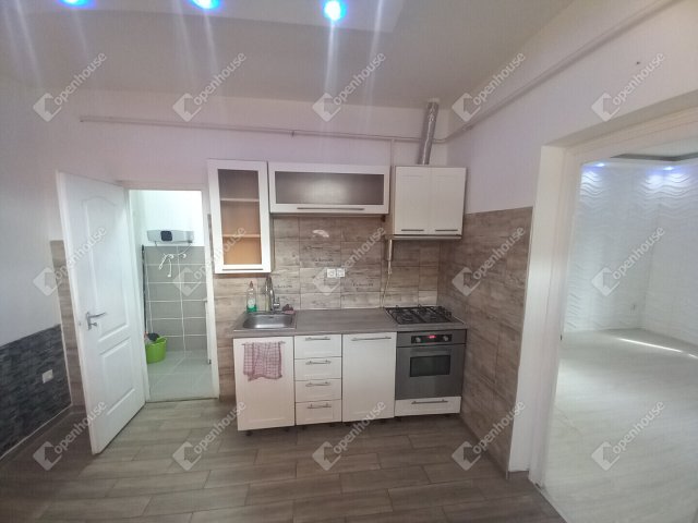 Eladó családi ház, Debrecenben 32.9 M Ft, 1 szobás