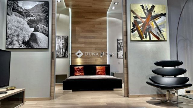 Eladó téglalakás, Budapesten, V. kerületben 195 M Ft, 3 szobás