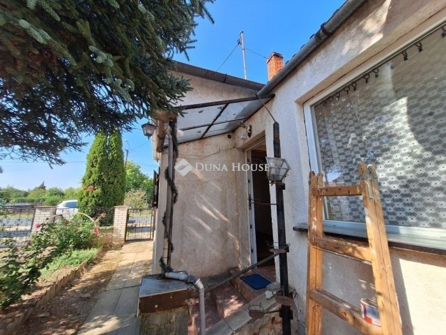 Eladó családi ház, Toronyon 46 M Ft, 4 szobás