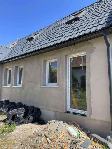 Eladó családi ház, Pilisvörösváron 119.9 M Ft, 4 szobás