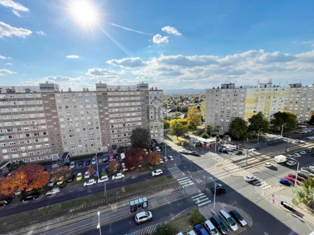 Eladó panellakás, Budapesten, XV. kerületben 56.5 M Ft, 2 szobás