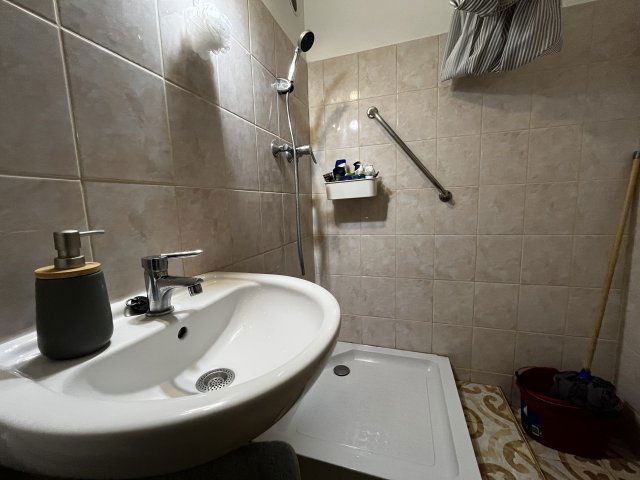 Eladó téglalakás, Miskolcon, Szeder utcában 22.9 M Ft, 2 szobás