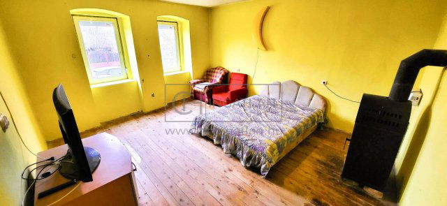 Eladó családi ház, Dégen 11.9 M Ft, 2 szobás