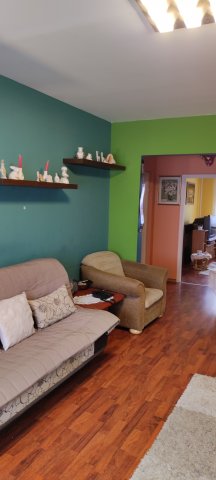 Eladó panellakás, Székesfehérvárott 53.5 M Ft, 2 szobás