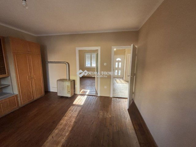 Eladó sorház, Kecskeméten 53 M Ft, 2 szobás