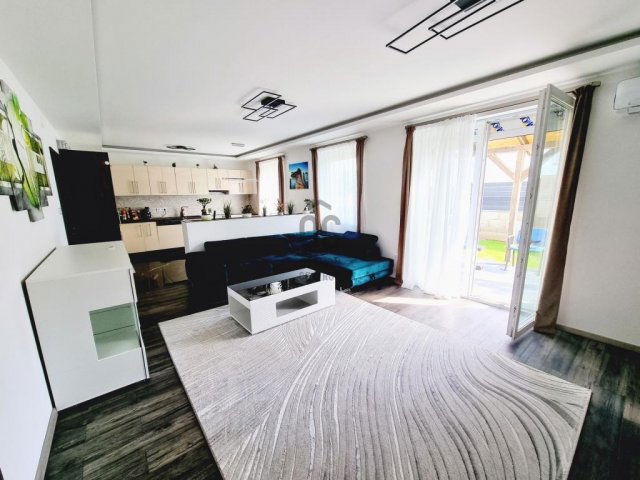 Eladó családi ház, Kerepesen 139.9 M Ft, 5 szobás