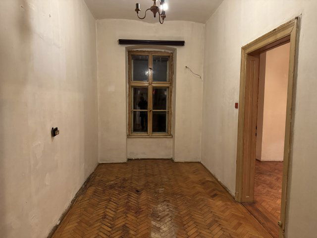 Eladó téglalakás, Budapesten, VI. kerületben 58 M Ft, 2 szobás