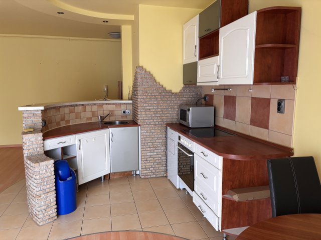 Eladó téglalakás, Szegeden, Teréz utcában 55.9 M Ft, 2 szobás