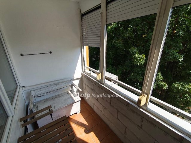 Eladó panellakás, Budaörsön 69.5 M Ft, 2 szobás