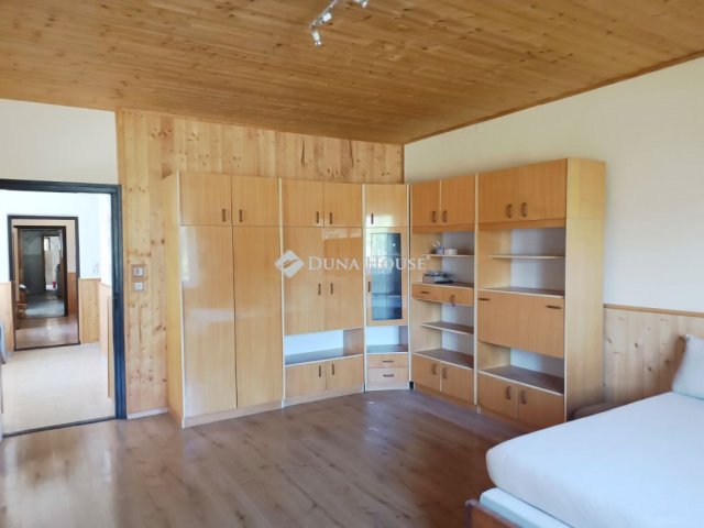 Eladó családi ház, Kistormáson 18.9 M Ft, 4 szobás