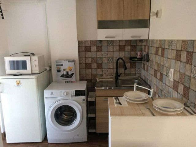 Eladó nyaraló, Mályin 19.9 M Ft, 1 szobás / költözzbe.hu