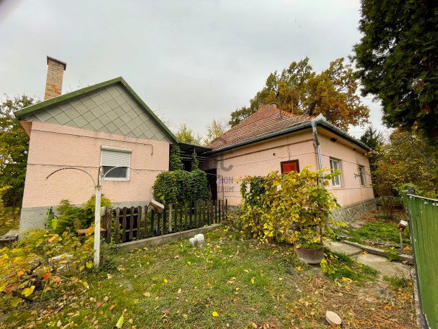 Eladó családi ház, Dömsödön 33.9 M Ft, 2 szobás