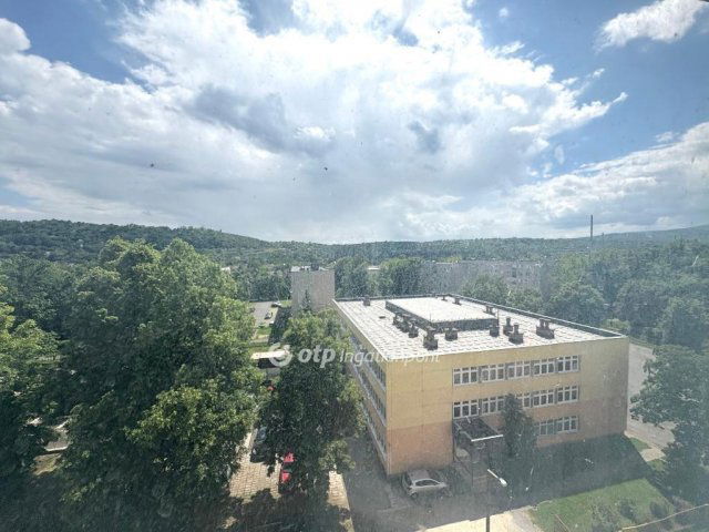 Eladó panellakás, Miskolcon 25.99 M Ft, 2 szobás