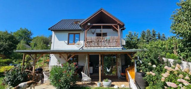 Eladó családi ház, Felsőcsatáron 120 M Ft, 3 szobás