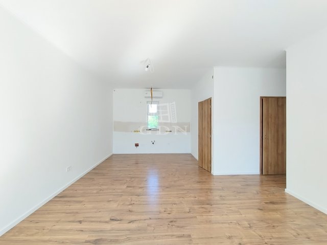 Eladó családi ház, Mogyoródon 89.99 M Ft, 3 szobás