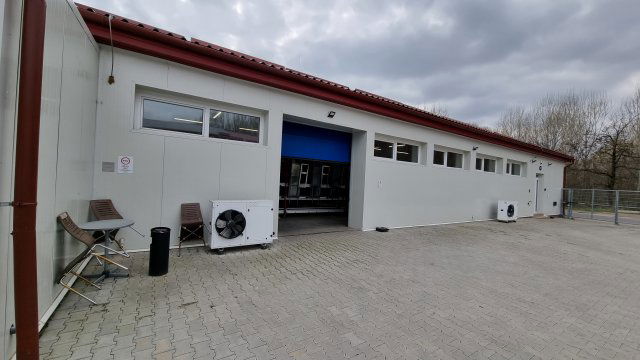 Eladó ipari ingatlan, Üllőn 1600.2 M Ft / költözzbe.hu