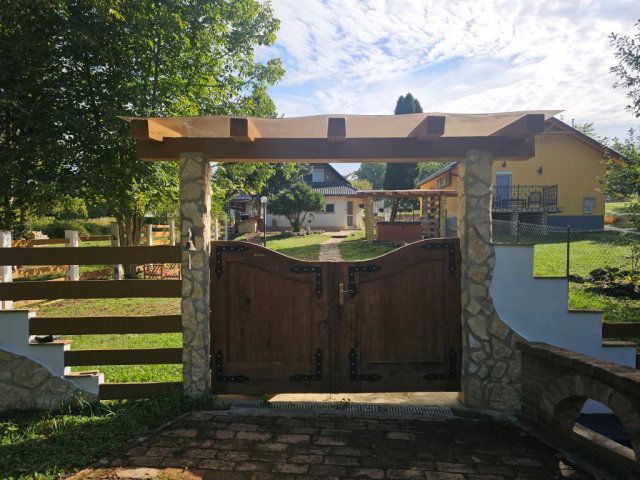 Eladó családi ház, Kaposváron 44 M Ft, 2+1 szobás