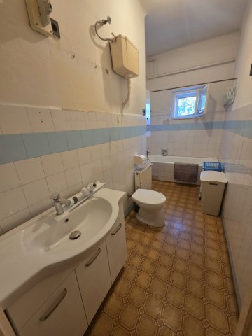 Eladó téglalakás, Mosonmagyaróváron 37.99 M Ft, 2 szobás