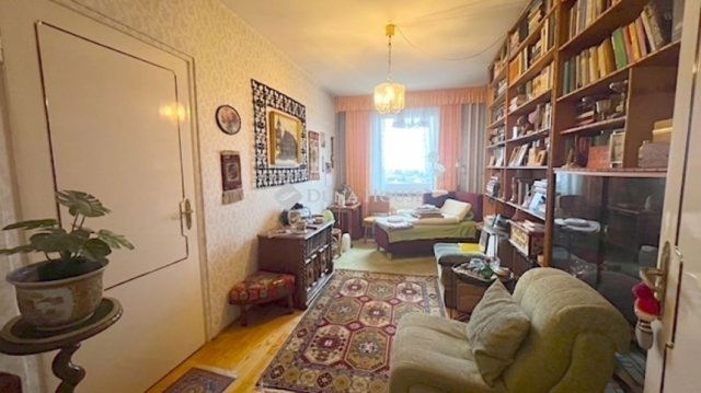 Eladó panellakás, Budapesten, XV. kerületben 69.9 M Ft