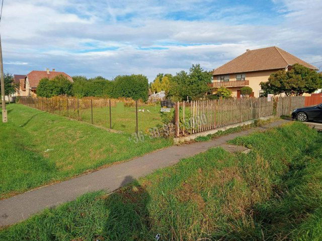 Eladó telek, Zsámbokon 13.5 M Ft / költözzbe.hu