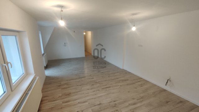 Eladó családi ház, Ősin 62.5 M Ft, 3 szobás