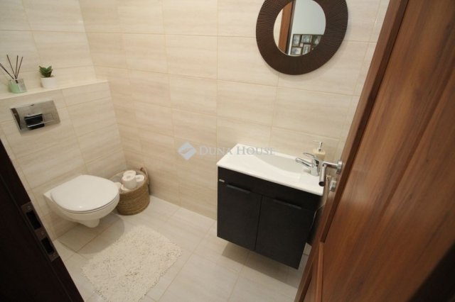 Eladó családi ház, Kecskeméten 219 M Ft, 1 szobás