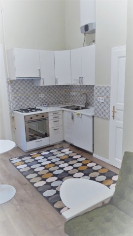 Kiadó téglalakás, albérlet, VIII. kerületben, József körúton