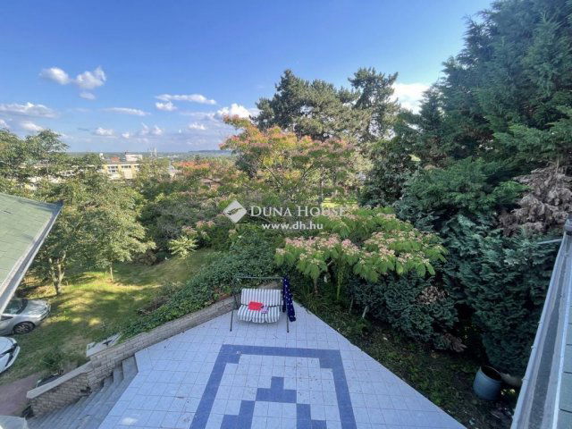 Eladó családi ház, Érden 139.9 M Ft, 1 szobás