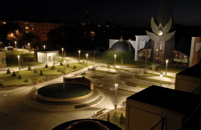 Eladó panellakás, Százhalombattán 65.45 M Ft, 2+1 szobás