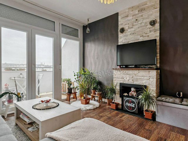 Eladó panellakás, Egerben 39.9 M Ft, 2 szobás