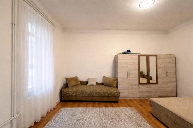 Eladó téglalakás, Budapesten, VIII. kerületben 66.2 M Ft