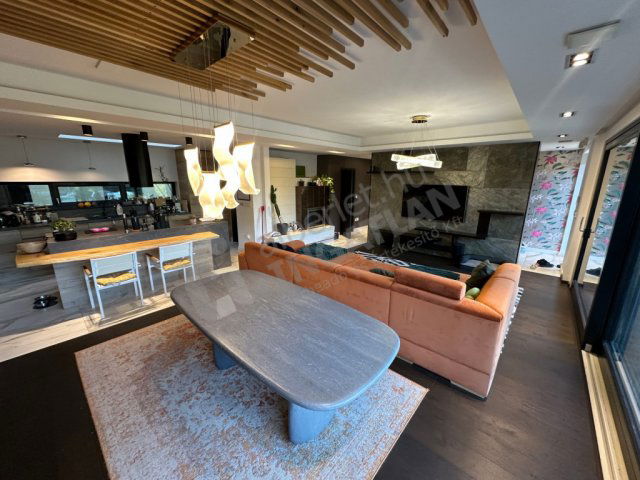 Kiadó ikerház, albérlet, XI. kerületben, Dayka Gábor utcában