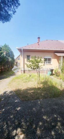 Eladó ikerház, Dunakeszin 116 M Ft, 2 szobás