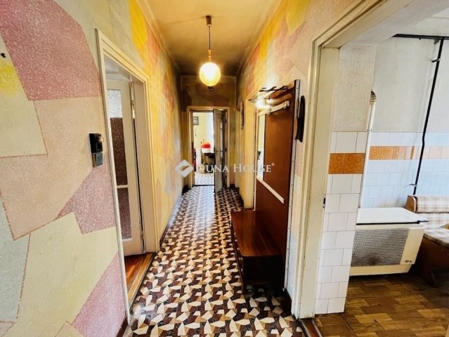Eladó családi ház, Tápiószecsőn 48.5 M Ft, 2 szobás