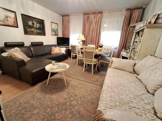 Eladó téglalakás, XV. kerületben, Illyés Gyula utcában