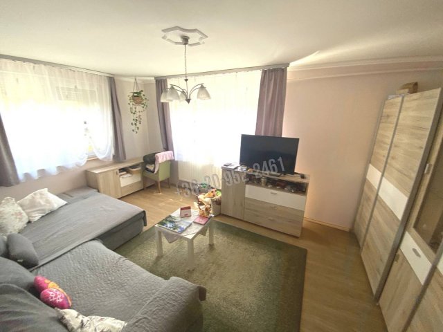 Eladó családi ház, Komáromban 85.9 M Ft, 4 szobás