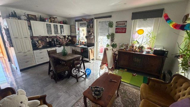 Eladó ikerház, Délegyházán 89.9 M Ft, 4 szobás