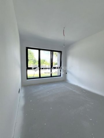 Eladó családi ház, Szigetszentmiklóson 149 M Ft, 4 szobás