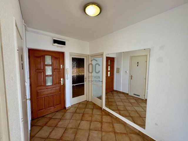 Eladó téglalakás, Szekszárdon, Béri Balogh Ádám utcában