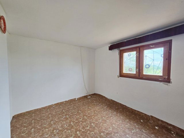 Eladó családi ház, Hosszúpályin 6.99 M Ft, 1 szobás