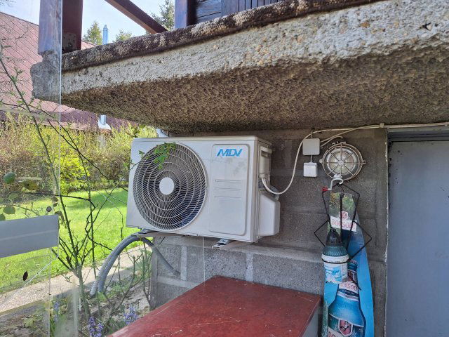 Eladó nyaraló, Varbón 11.5 M Ft, 2 szobás / költözzbe.hu