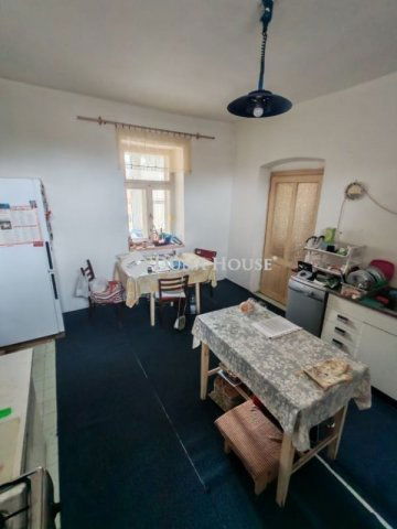 Eladó családi ház, Tápiószelén 26.9 M Ft, 2 szobás