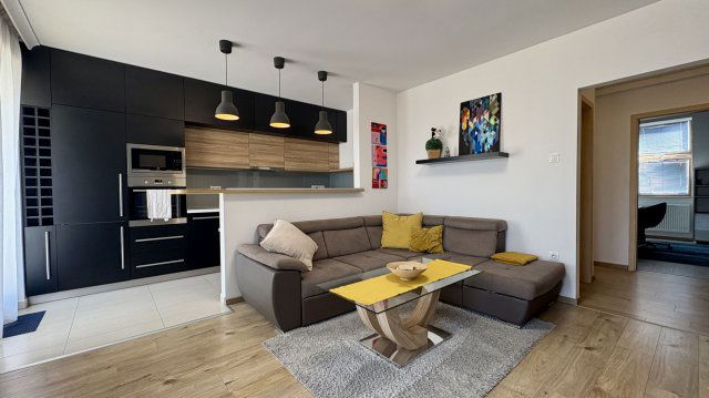 Kiadó téglalakás, albérlet, Debrecenben 400 E Ft / hó, 3 szobás