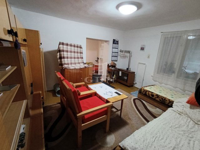 Eladó családi ház, Baján 18.5 M Ft, 1+1 szobás