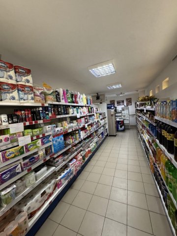 Kiadó üzlethelyiség, Debrecenben 370 E Ft / hó