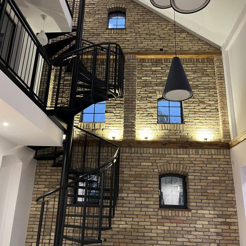 Eladó családi ház, Géderlakon 196 M Ft, 8 szobás